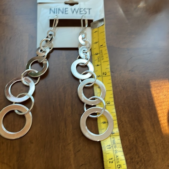 Nine West new with tag earrings - Picture 7 of 7